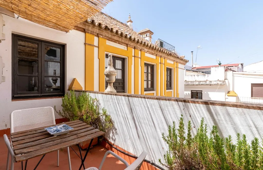 Sevillebnb Group- Villa Elvira, Exclusive Pool And Gardens In The Heart Of Sevilla-1