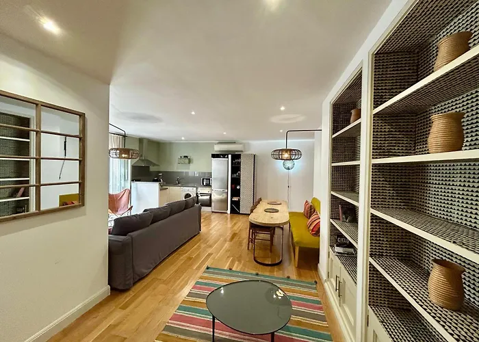 Zentral Suites & s