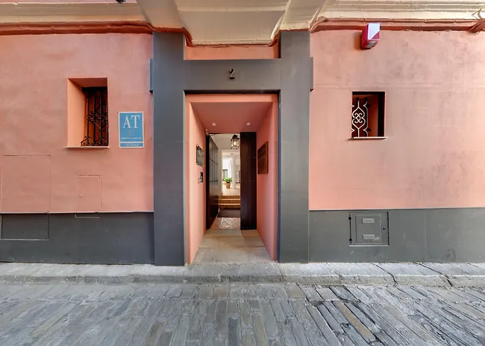 Suites Murillo Alcázar